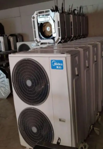 成都專(zhuān)業(yè)回收二手空調(diào)，柜掛機(jī)，風(fēng)管機(jī)，學(xué)校中央空調(diào)